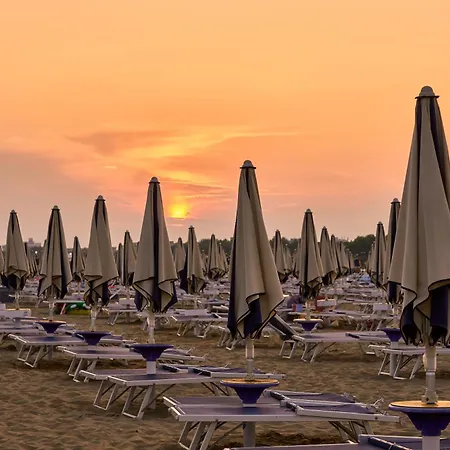 With Garden 250 Meters From The * Bibione